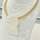 Chic - White Nautilus Collar